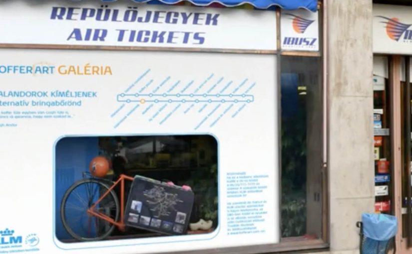 KLM: Suitcase Art Project