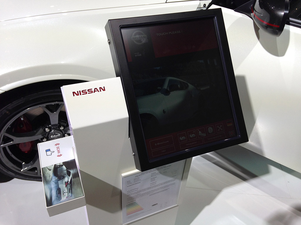 Nissan like a car button