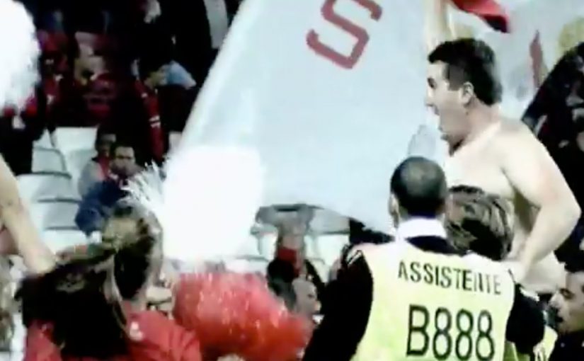 Caixa and Benfica: Pitch Invasion